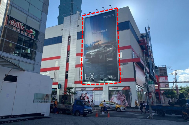 台北市戶外看板-威秀商圈媒體A17-01